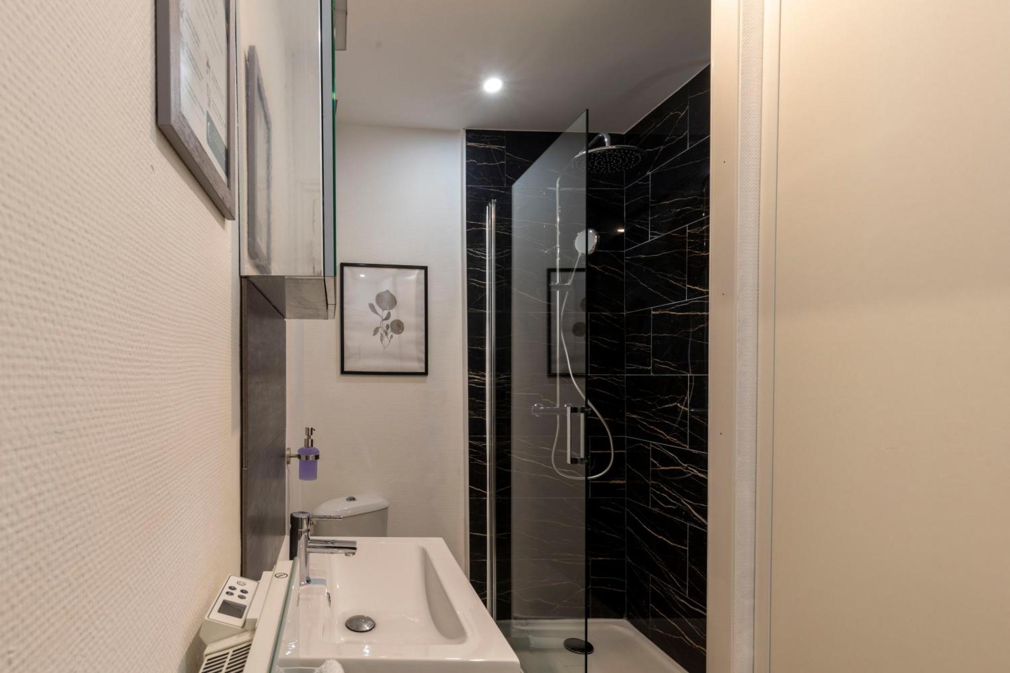 Appartement Coeur De Fontainebleau: Confort, Calme & Debit Fontainebleau