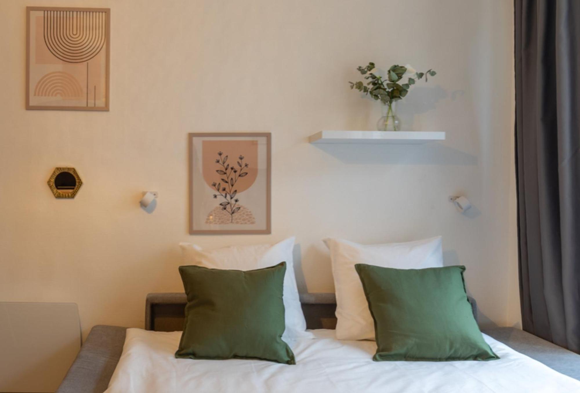 Appartement Coeur De Fontainebleau: Confort, Calme & Debit *